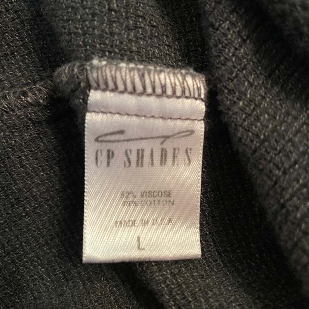 CP SHADES Woven Gray V-Neck Pull-Over Tunic Top L - Picture 7 of 7